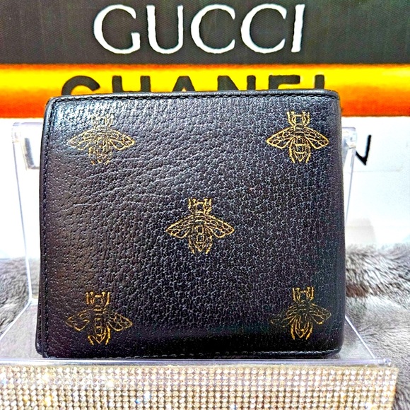 Gucci Wallet Leather Black Bifold Wallet Bee x
Star 495053 - Picture 7 of 7